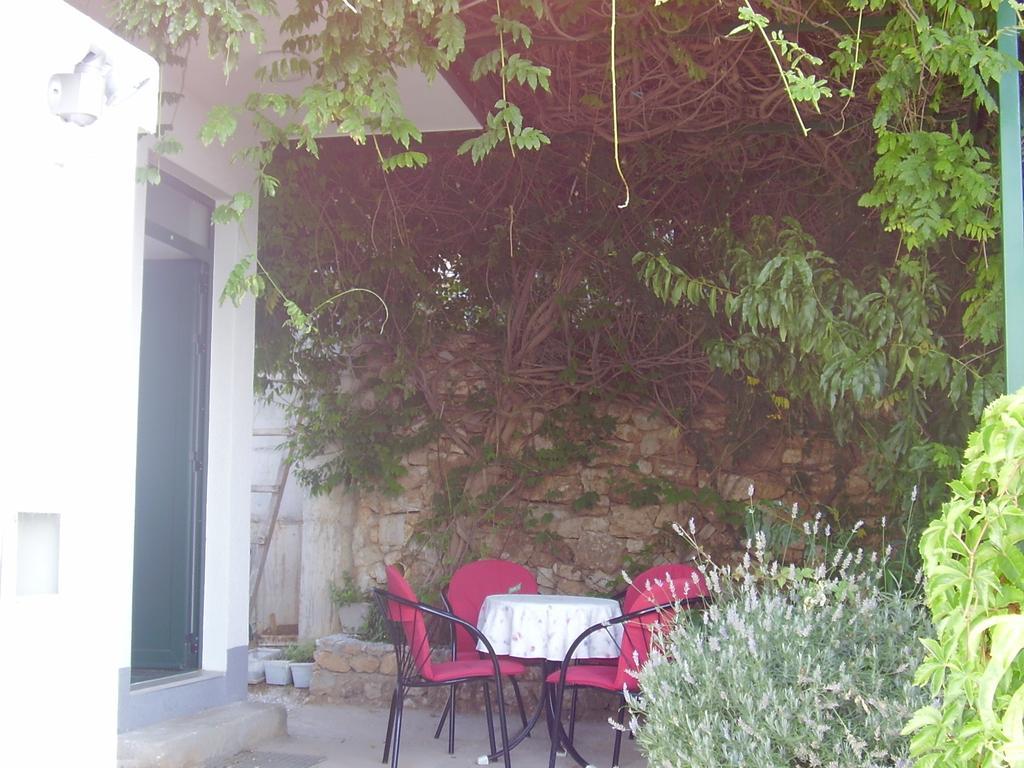 אומיס Petar Apartment חדר תמונה