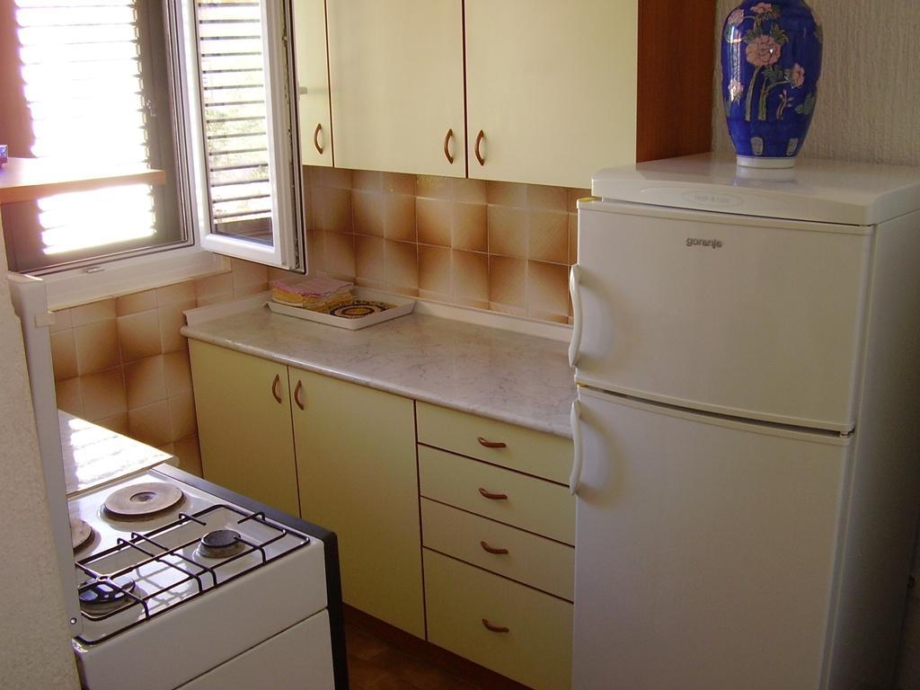 אומיס Petar Apartment חדר תמונה