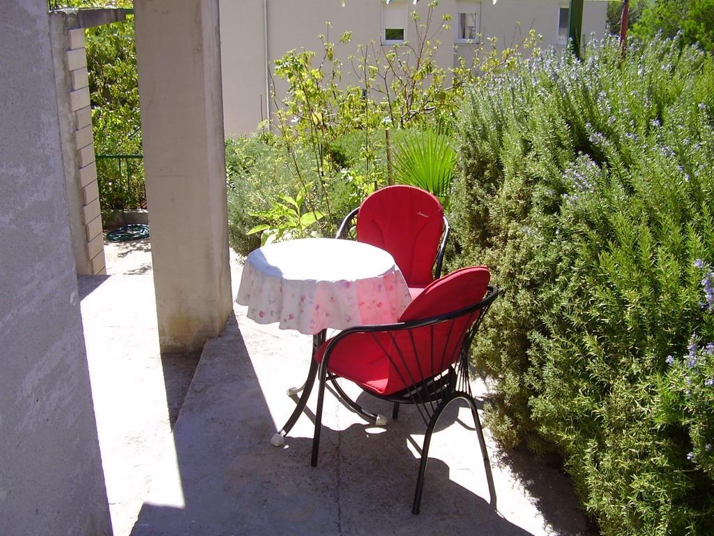 אומיס Petar Apartment חדר תמונה